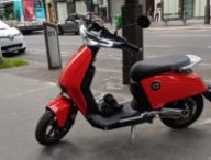 Scooter électrique Super Soco Cu-x // Source : Julien Cadot pour Numerama Scooter électrique Super Soco Cu-x // Source : Julien Cadot pour Numerama