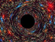 Un trou noir supermassif au centre d'une galaxie. // Source : Wikimedia/CC/NASA Goddard Space Flight Center (photo recadrée)