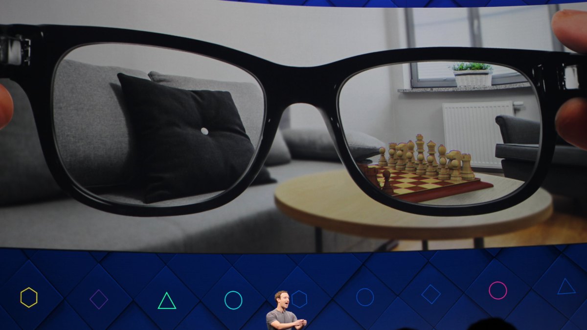 Facebook veut passer par la réalité augmentée. // Source : Flickr/CC/Maurizio Pesce Facebook veut passer par la réalité augmentée. // Source : Flickr/CC/Maurizio Pesce