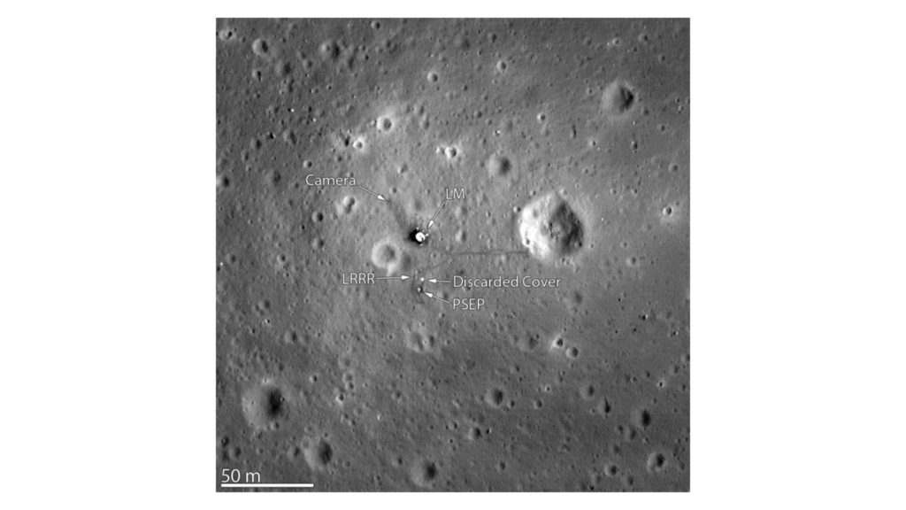 Le site d'Apollo 11 photographié par LRO. // Source : NASA Goddard/Arizona State University Le site d'Apollo 11 photographié par LRO. // Source : NASA Goddard/Arizona State University