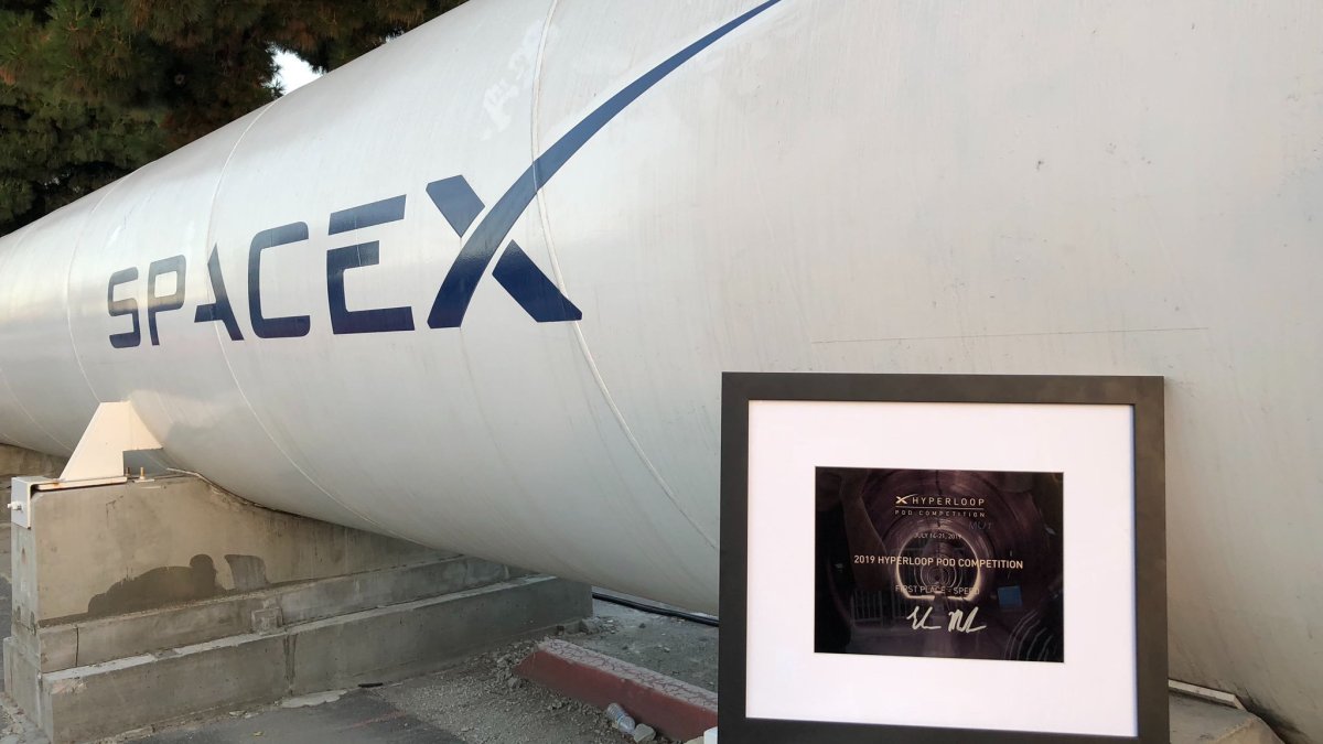 Concours Hyperloop 2019 // Source : Twitter TUM Hyperloop Concours Hyperloop 2019 // Source : Twitter TUM Hyperloop