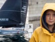 Montage / Portrait de Greta Thunberg (droite) et Malizia 2 (gauche).
