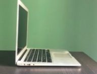 Un MacBook Air 2017 // Source : Marie Turcan pour Numerama