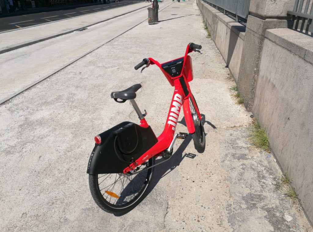 Les vélos Jump sont faciles à trouver. // Source : Léopold Maçon