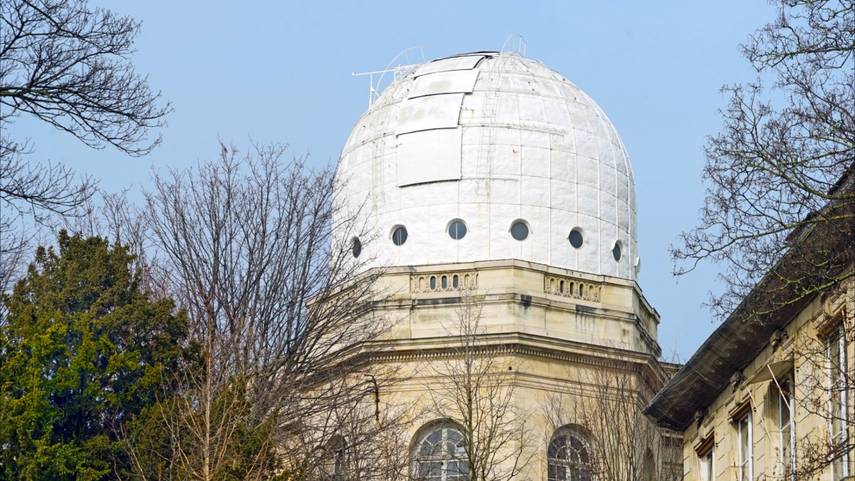 L'Observatoire de Paris. // Source : Flickr/CC/Jean-Pierre Dalbéra (photo recadrée) L'Observatoire de Paris. // Source : Flickr/CC/Jean-Pierre Dalbéra (photo recadrée)
