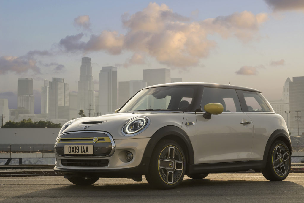 Mini Cooper SE // Source : Groupe BMW Mini Cooper SE // Source : Groupe BMW