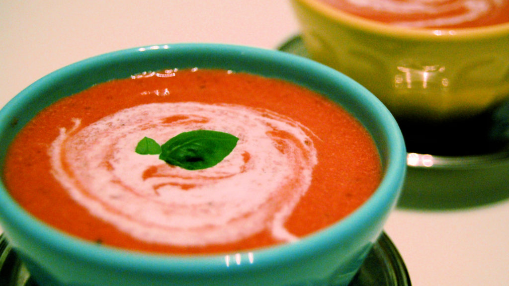 Une soupe de fraises. // Source : Flickr/CC/Two Helmets Cooking (photo recadrée) Une soupe de fraises. // Source : Flickr/CC/Two Helmets Cooking (photo recadrée)