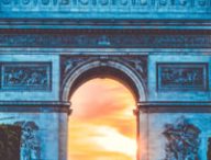 L'Arc de Triomphe à Paris lors d'un coucher de Soleil. // Source : Pexels (photo recadrée)