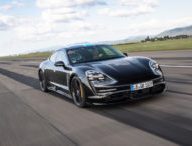 Porsche Taycan // Source : Porsche