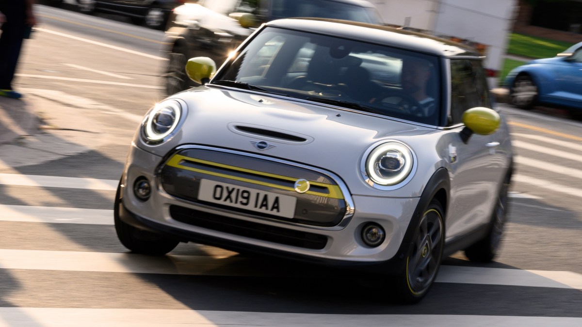 Mini Cooper SE // Source : Mini Mini Cooper SE // Source : Mini