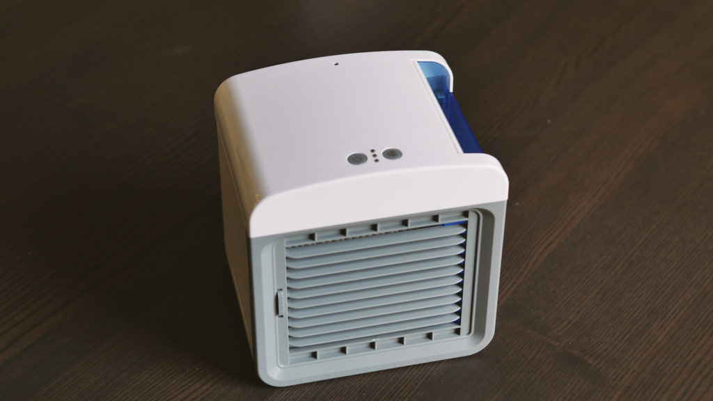 Climatiseur révolutionnaire, cube de rafraîchissement : plusieurs noms pour le même objet // Source : Louise Audry pour Numerama