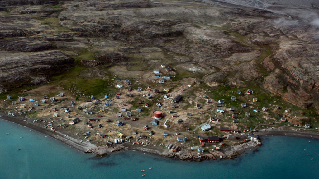 Qaarsut. // Source : Wikimedia/CC/Oiving (photo recadrée) Qaarsut. // Source : Wikimedia/CC/Oiving (photo recadrée)