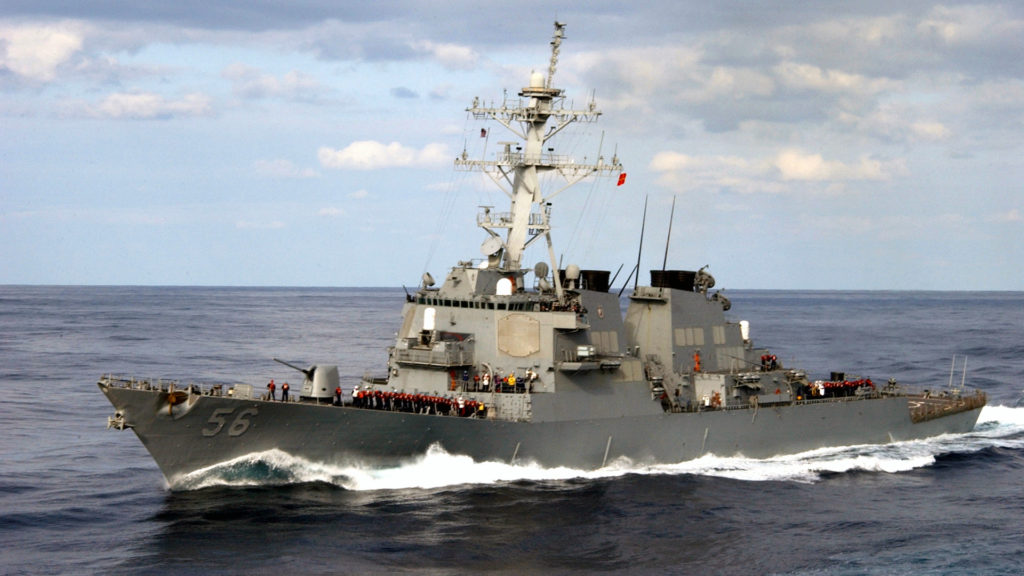 Le USS John S. McCain // Source : Wikimedia commons/Photographer’s Mate 3rd Class Todd Frantom Le USS John S. McCain // Source : Wikimedia commons/Photographer’s Mate 3rd Class Todd Frantom