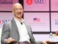 Jeff Bezos. // Source : Grant Miller