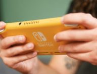 La Switch Lite de Nintendo // Source : Louise Audry pour Numerama