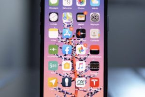 L'iPhone 11 Pro // Source : Louise Audry pour Numerama L'iPhone 11 Pro // Source : Louise Audry pour Numerama