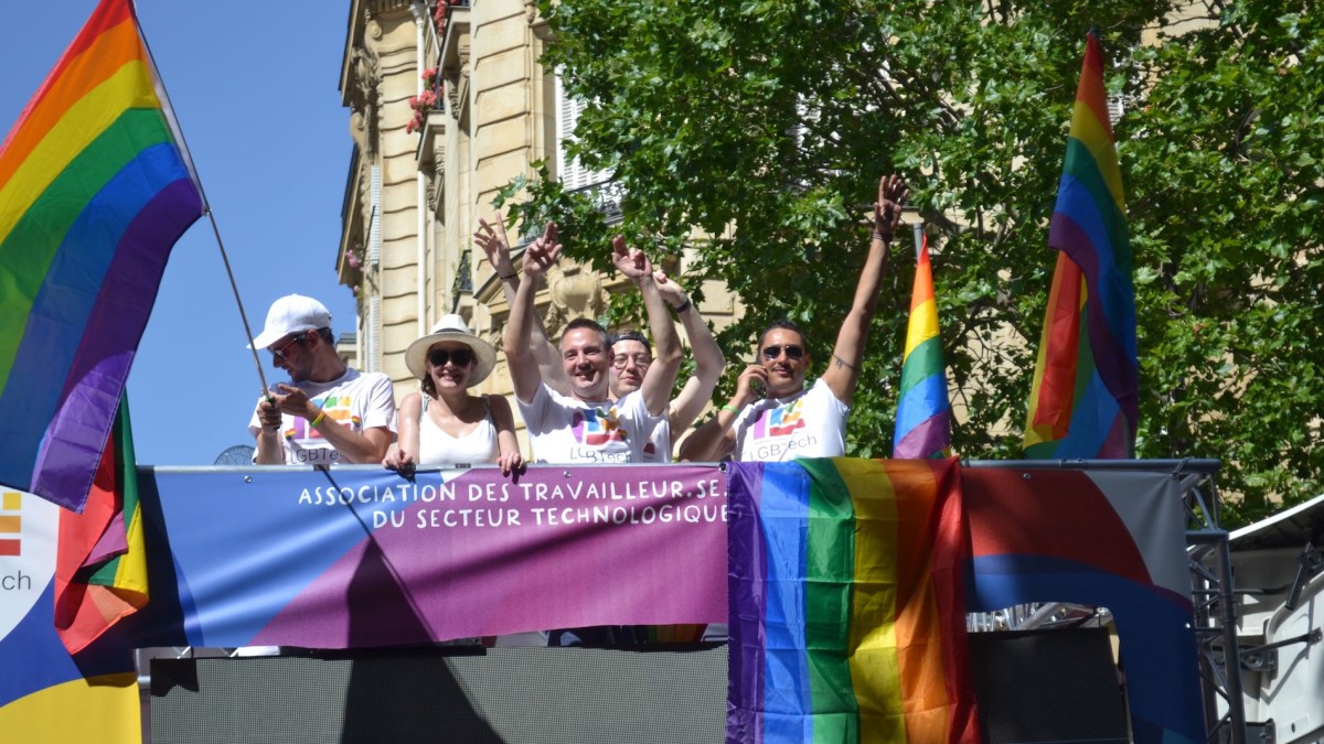 Le char LGBTech à la pride de 2019 // Source : Sergio Montoya/LGBTech Le char LGBTech à la pride de 2019 // Source : Sergio Montoya/LGBTech