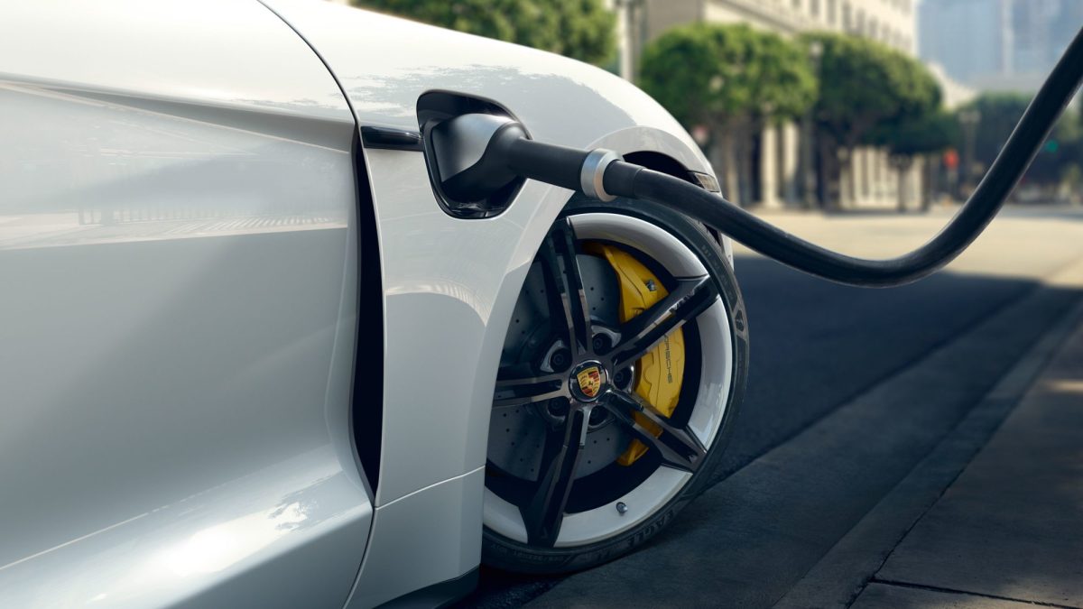 Recharge de la Porsche Taycan // Source : Porsche Recharge de la Porsche Taycan // Source : Porsche
