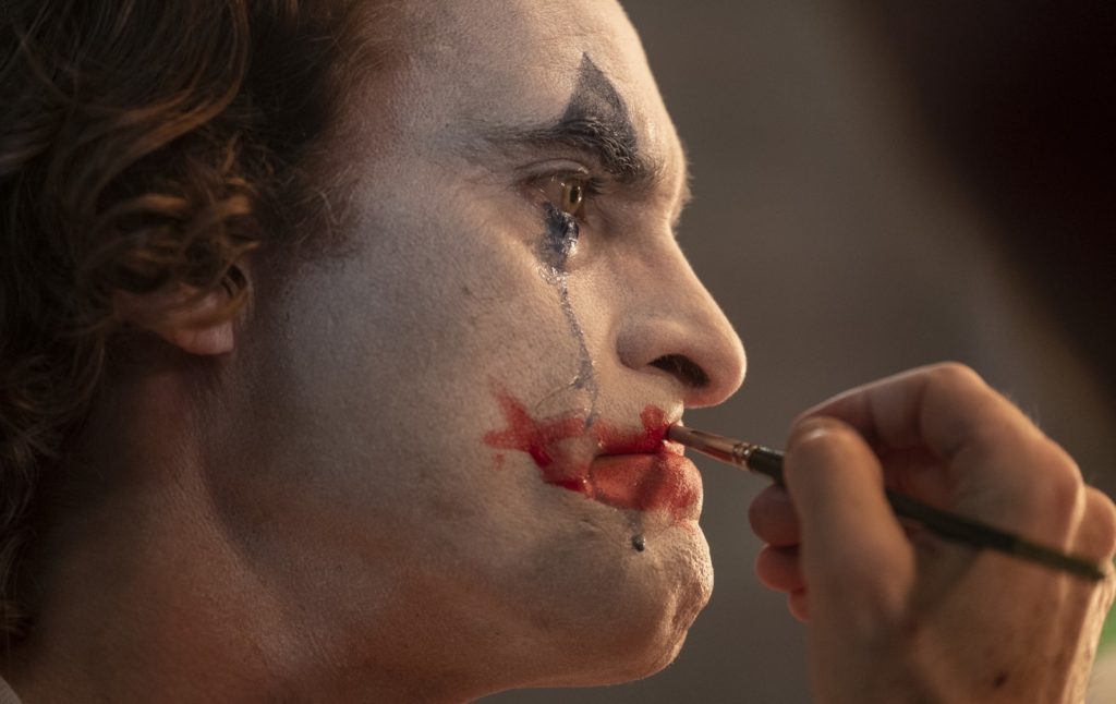 Joaquin Phoenix, terrifiant Joker // Source : Warner Bros. Joaquin Phoenix, terrifiant Joker // Source : Warner Bros.