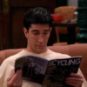 Extrait de la série Friends. // Source : Capture d'écran Twitter / @Booksintvseries Extrait de la série Friends. // Source : Capture d'écran Twitter / @Booksintvseries