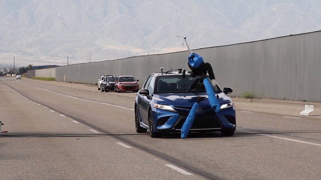 Les systèmes de détection automatique ne sont pas au point. // Source : Capture d'écran Vimeo Les systèmes de détection automatique ne sont pas au point. // Source : Capture d'écran Vimeo