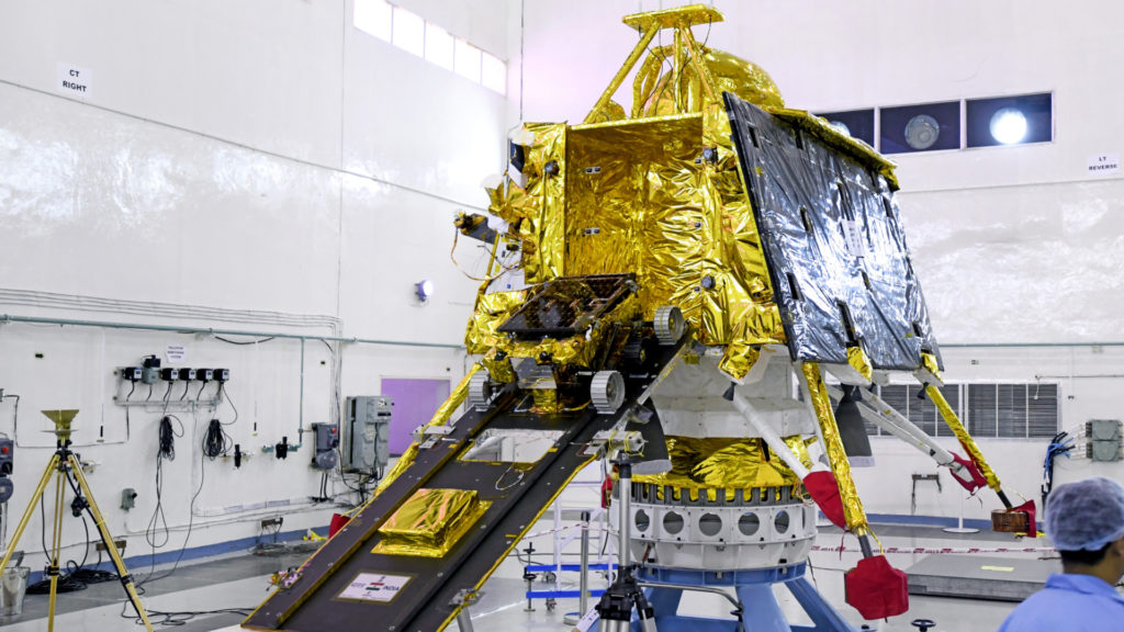 L'atterrisseur Vikram. // Source : ISRO (photo recadrée) L'atterrisseur Vikram. // Source : ISRO (photo recadrée)