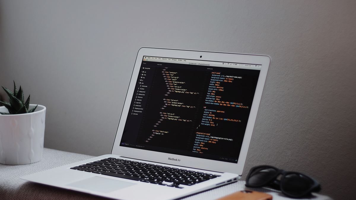 Goran Ivos via Unsplash. Goran Ivos via Unsplash.
