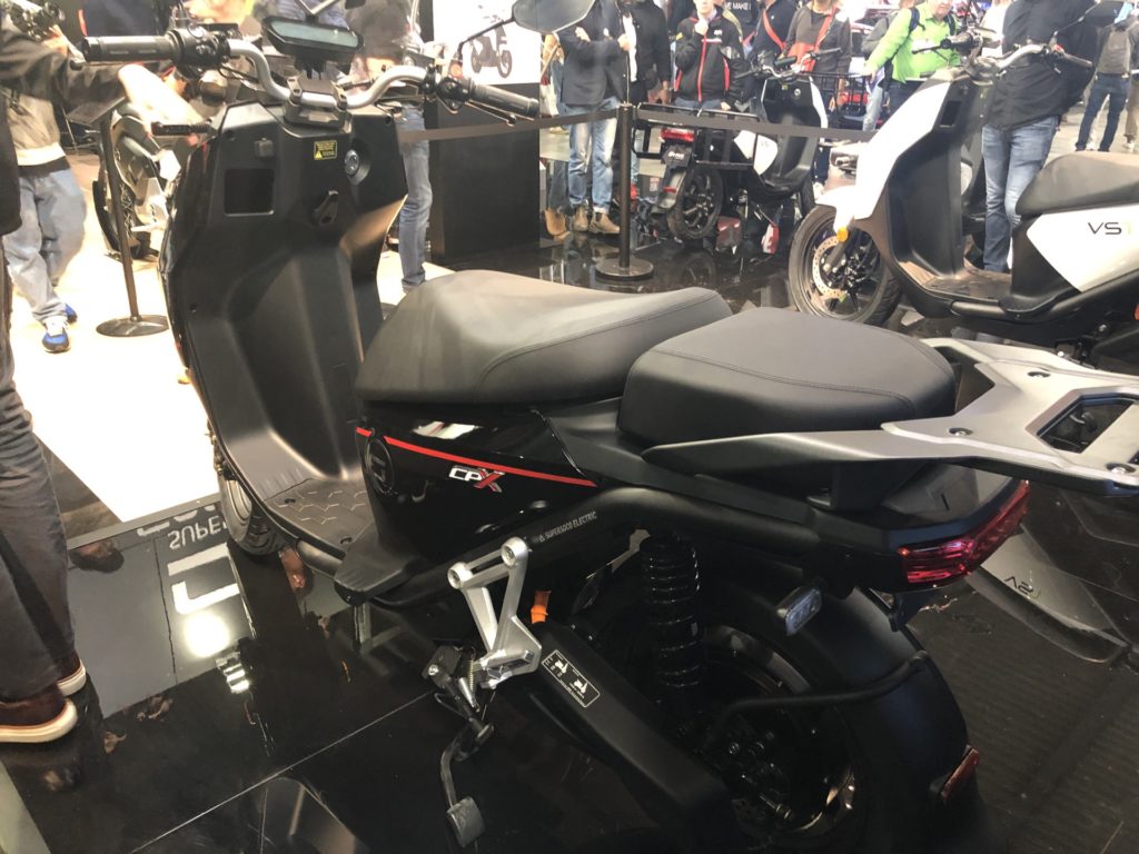 Le Super Soco CPX à l'EICMA 2019 // Source : Marie Turcan pour Numerama/Vroom