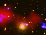 Un trou noir rare, à l'origine de la formation d'étoiles. // Source : X-ray: NASA/CXC/INAF/R. Gilli et al.; Radio NRAO/VLA; Optical: NASA/STScI (photo recadrée)
