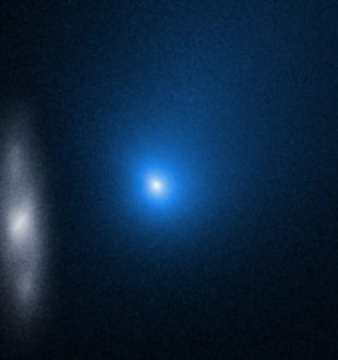 La comète interstellaire Borisov le 16 novembre 2019. // Source : NASA, ESA and D. Jewitt (UCLA) (photo recadrée) La comète interstellaire Borisov le 16 novembre 2019. // Source : NASA, ESA and D. Jewitt (UCLA) (photo recadrée)