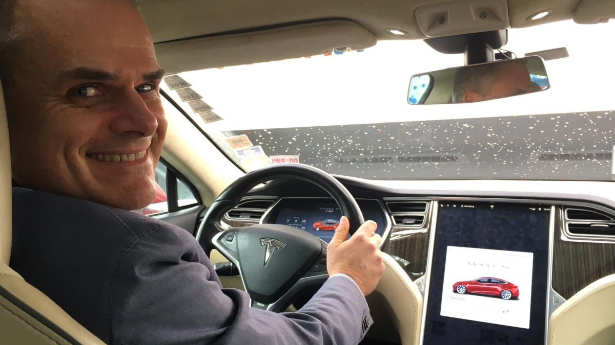Un million de kilomètres en Tesla Model S // Source : Twitter Un million de kilomètres en Tesla Model S // Source : Twitter