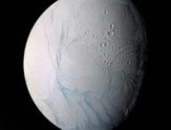Encelade capturée en 2005 // Source : Wikipedia/CC/NASA/JPL/Space Science Institute Encelade capturée en 2005 // Source : Wikipedia/CC/NASA/JPL/Space Science Institute