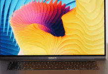 Le MacBook Pro 16 pouces // Source : Louise Audry pour Numerama Le MacBook Pro 16 pouces // Source : Louise Audry pour Numerama