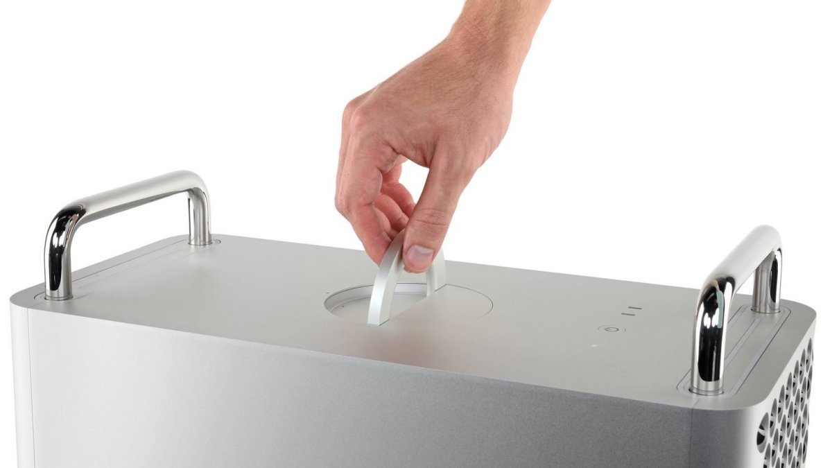 Démontage Mac Pro 2019 par iFixit // Source : iFixit Démontage Mac Pro 2019 par iFixit // Source : iFixit