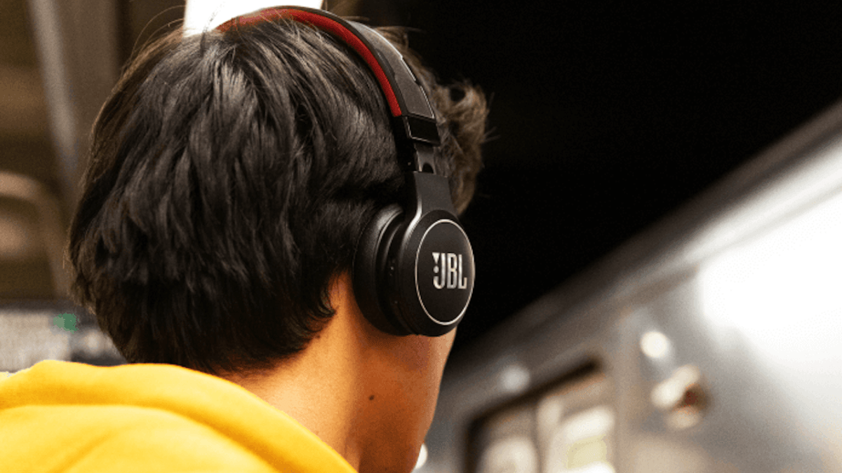 Casque JBL Reflect Eternal // Source : JBL Casque JBL Reflect Eternal // Source : JBL