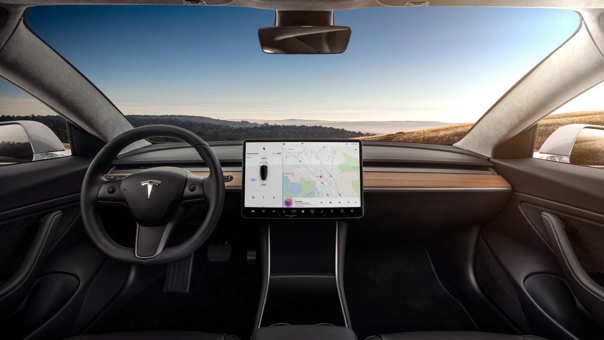 tesla-model-3-5 tesla-model-3-5