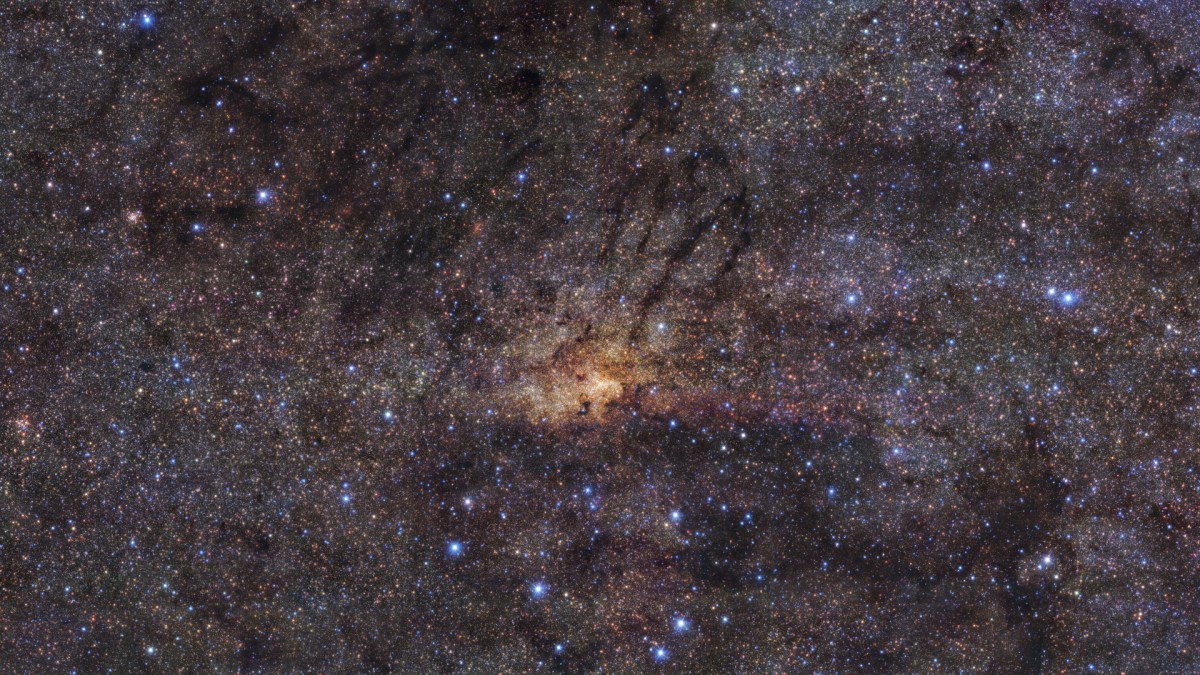 La région centrale de la Voie lactée. // Source : ESO/Nogueras-Lara et al. (photo recadrée) La région centrale de la Voie lactée. // Source : ESO/Nogueras-Lara et al. (photo recadrée)