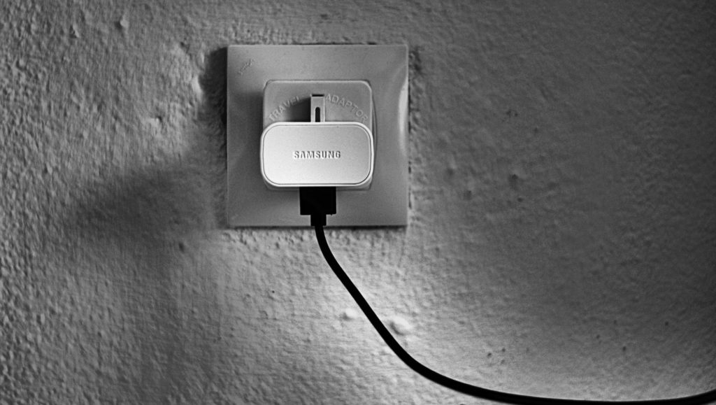 chargeur smartphone chargeur smartphone