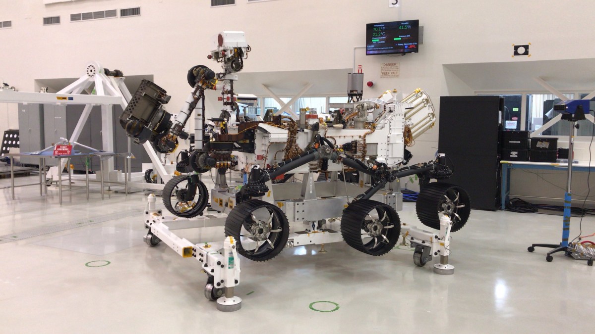 Le rover Mars 2020. // Source : Flickr/CC/NASA/JPL-Caltech (photo recadrée) Le rover Mars 2020. // Source : Flickr/CC/NASA/JPL-Caltech (photo recadrée)