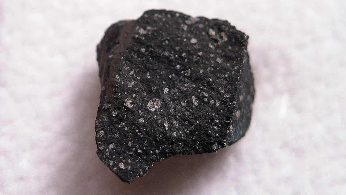 La météorite de Murchison. // Source : Wikimedia/CC/Jon Taylor (photo recadrée) La météorite de Murchison. // Source : Wikimedia/CC/Jon Taylor (photo recadrée)