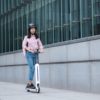 Une trottinette sans accélérateur ni frein : l'Air T15 // Source : Segway