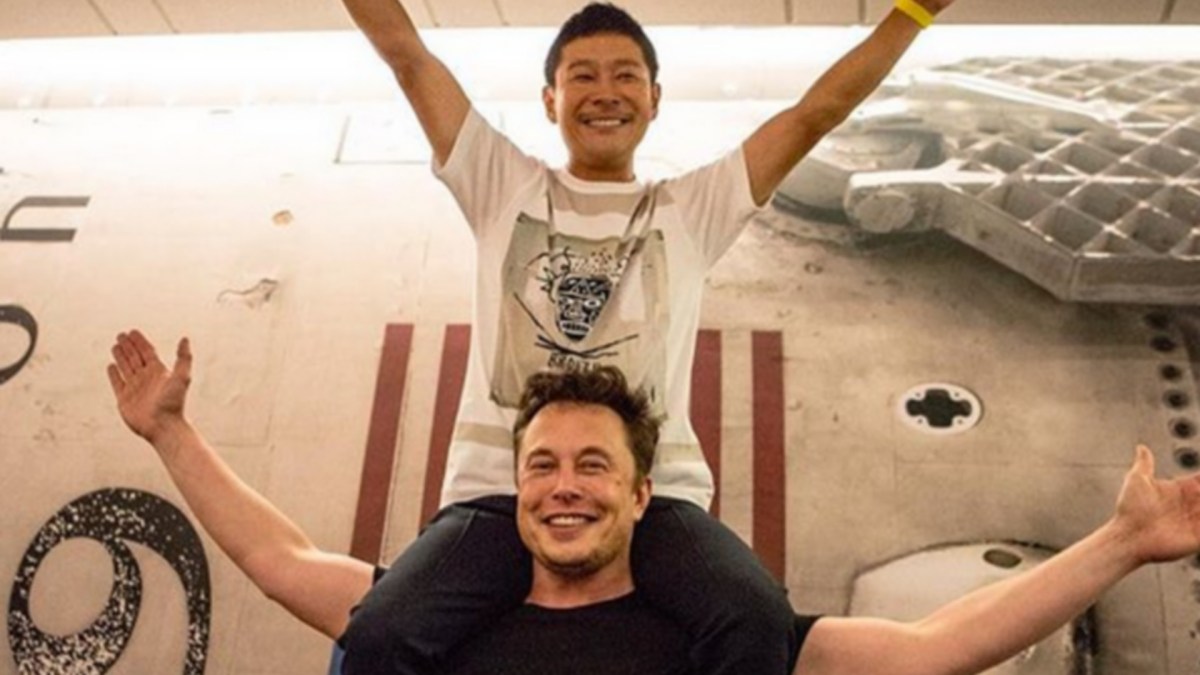 Yusaku Maezawa et Elon Musk vivant un bon moment ensemble. // Source : Instagram - @yuzaku2020 Yusaku Maezawa et Elon Musk vivant un bon moment ensemble. // Source : Instagram - @yuzaku2020