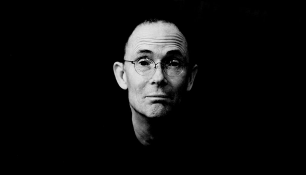 William Gibson, portrait photo. // Source : Frederic Poirot