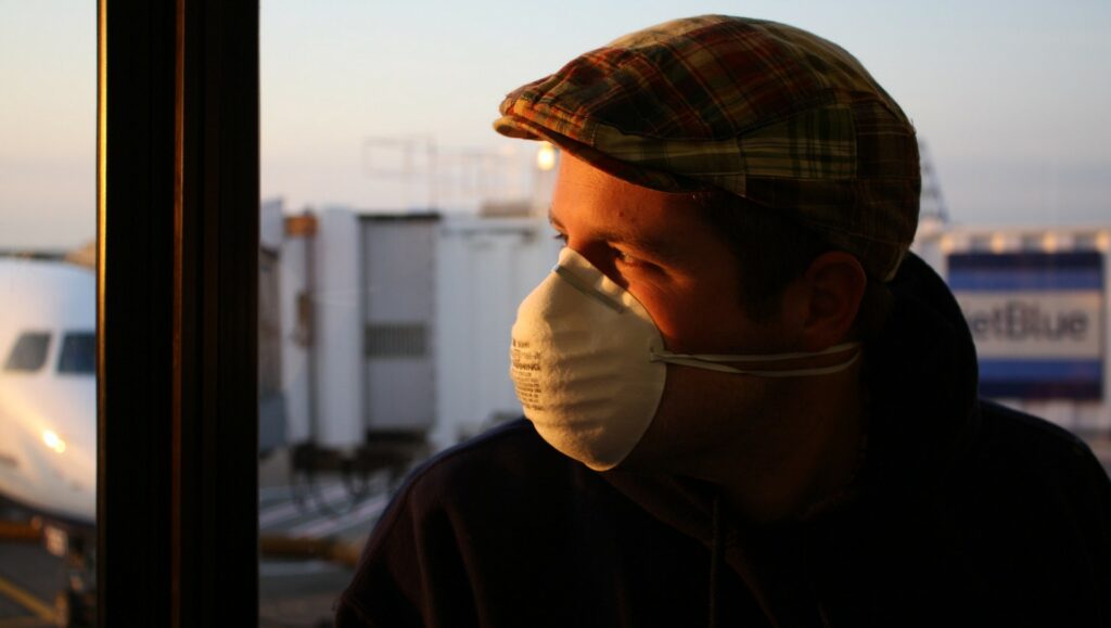 Voici à quoi ressemble un masque respiratoire. // Source : jon collier/Flickr/CC Voici à quoi ressemble un masque respiratoire. // Source : jon collier/Flickr/CC