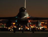 Un avion de chasse F-16. // Source : 99th Air Base