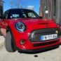 Avant de la Mini Cooper SE // Source : Maxime Claudel pour Numerama Avant de la Mini Cooper SE // Source : Maxime Claudel pour Numerama