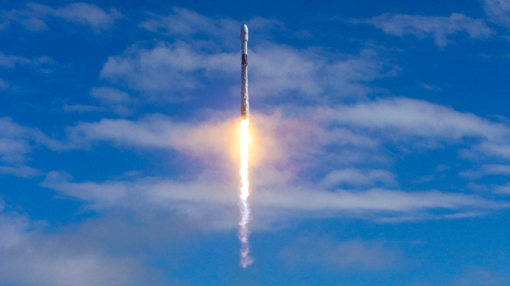 Le lancement de la fusée. // Source : Flickr/CC/Official SpaceX Photos (photo recadrée) Le lancement de la fusée. // Source : Flickr/CC/Official SpaceX Photos (photo recadrée)