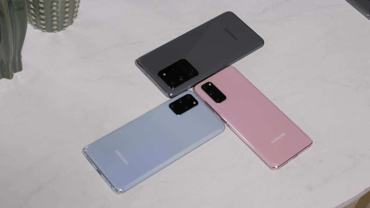 Les Samsung Galaxy S20 // Source : Omar Belkaab pour Frandroid Les Samsung Galaxy S20 // Source : Omar Belkaab pour Frandroid
