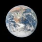 La Terre photographiée lors de la mission Apollo 17. // Source : Flickr/CC/Kevin Gill (photo recadrée) La Terre photographiée lors de la mission Apollo 17. // Source : Flickr/CC/Kevin Gill (photo recadrée)
