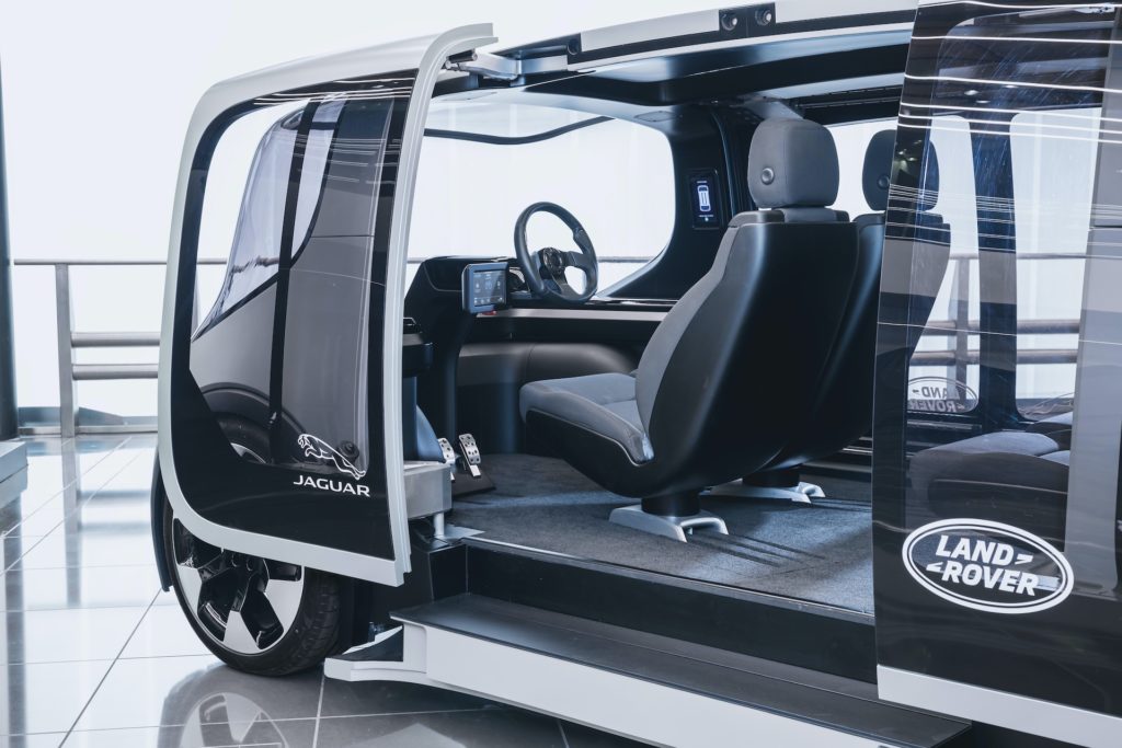 Jaguar Land Rover Project Vector // Source : Jaguar Land Rover Jaguar Land Rover Project Vector // Source : Jaguar Land Rover